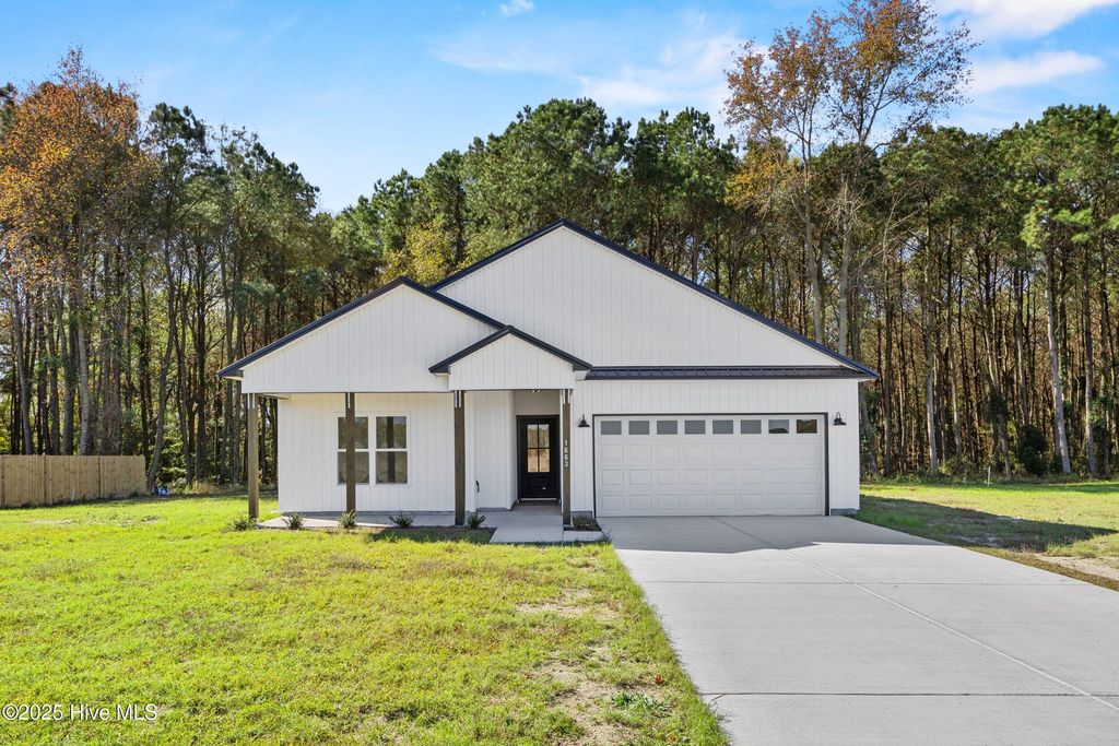 Photo of 1663 N Nc 111 Highway, Pink Hill, NC 28572 (MLS # 100545985)