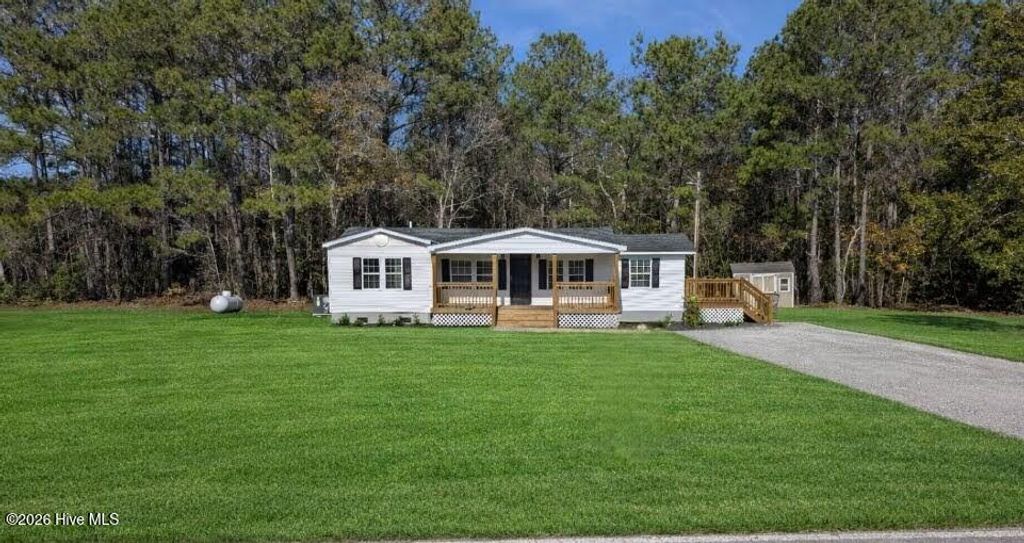 Photo of 1040 Cedar Grove Road SW, Supply, NC 28462 (MLS # 100549454)