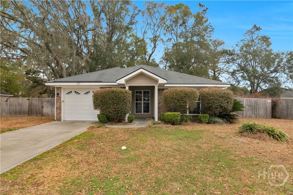 Photo of 223 Guyett Avenue, Hinesville, GA 31313 (MLS # SA347942)