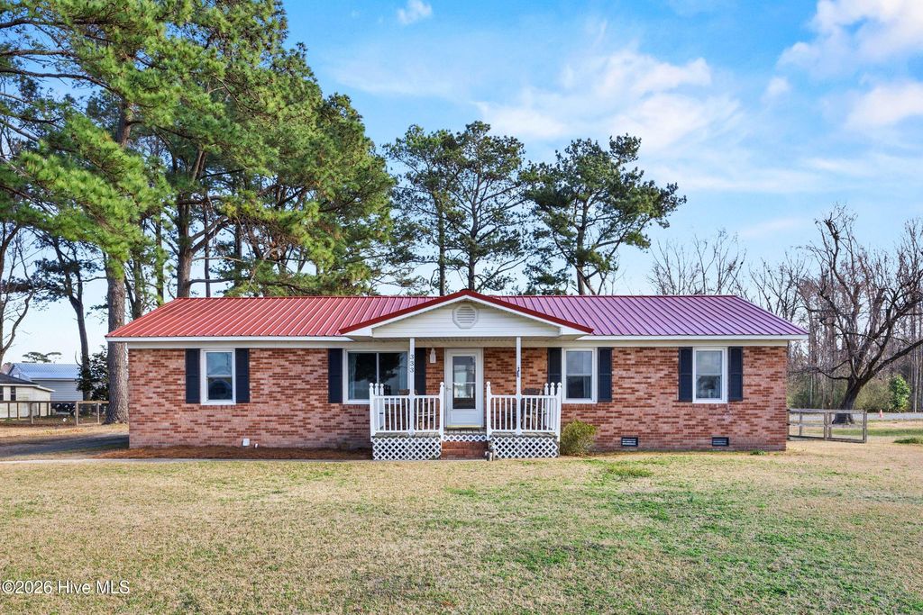 Photo of 333 Lyman Road, Beulaville, NC 28518 (MLS # 100551031)