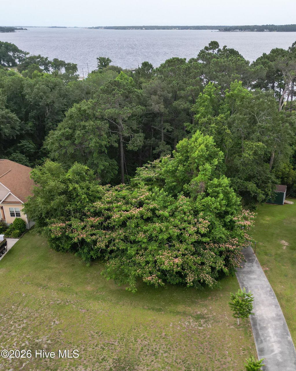 Photo of 131 Deepwater Drive, Stella, NC 28582 (MLS # 100581548)