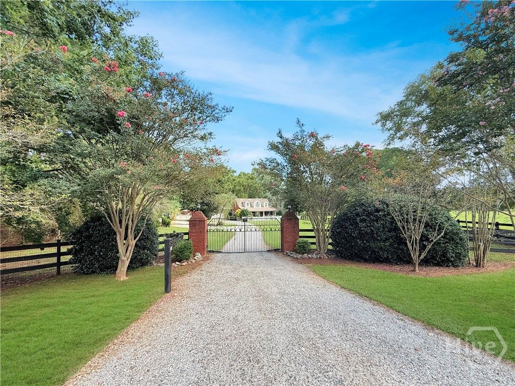 Photo of 1040 Essex Road, Watkinsville, GA 30677 (MLS # CL347128)