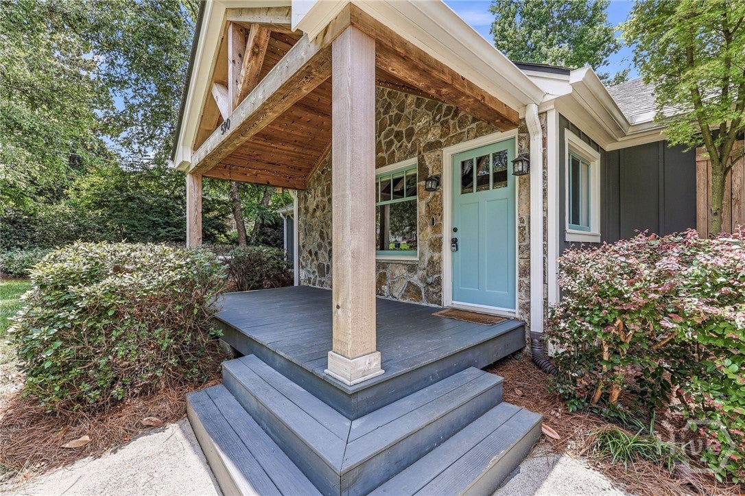 590 McWhorter Drive
