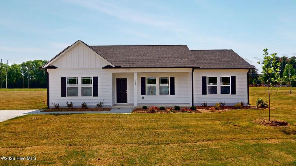 Photo of 102 Kendall Farms Drive, Goldsboro, NC 27534 (MLS # 100571123)