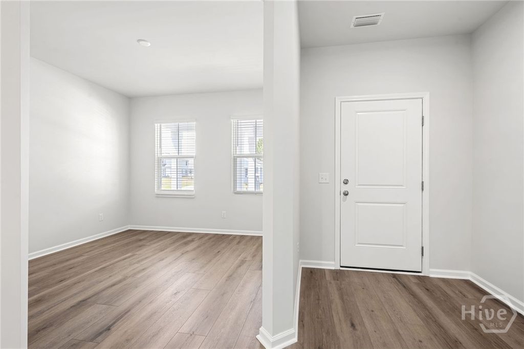 Photo of 358 Crosstown Avenue, Richmond Hill, GA 31324 (MLS # SA347931)