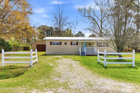 Mobile Home For Sale - 108 Gladiolus Road<br/> Castle Hayne, NC 28429
