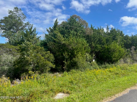 Vacant Land For Sale - 157 Sunrise Drive<br/> Carteret County, Beaufort, NC 28516