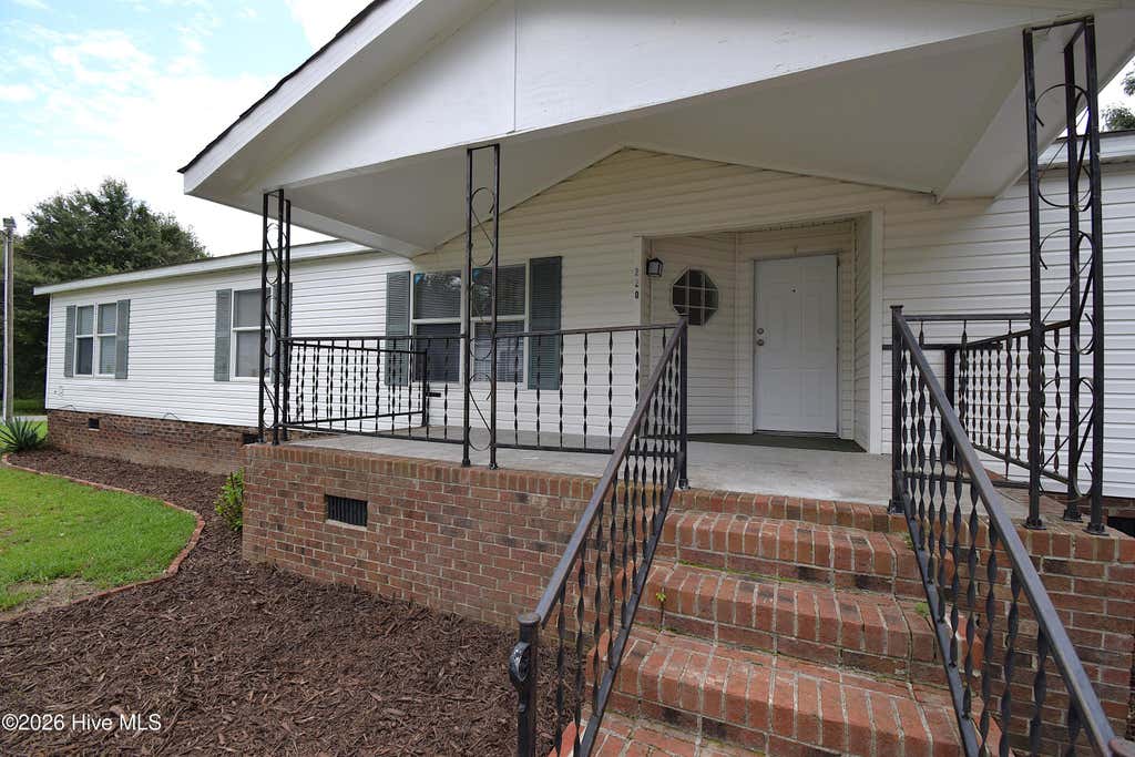 Photo of 220 Main Street, Grifton, NC 28530 (MLS # 100595301)