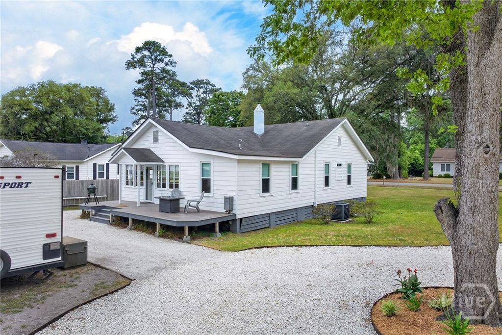 Photo of 90 Varnedoe Avenue, Savannah, GA 31408 (MLS # SA354745)