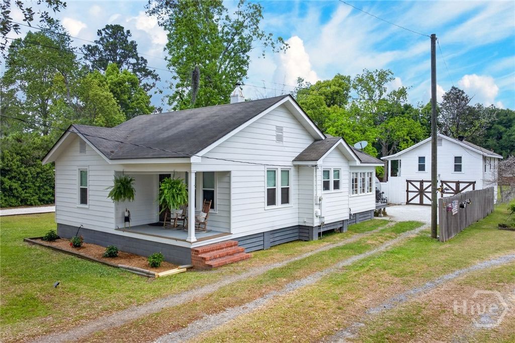 Photo of 90 Varnedoe Avenue, Savannah, GA 31408 (MLS # SA354745)