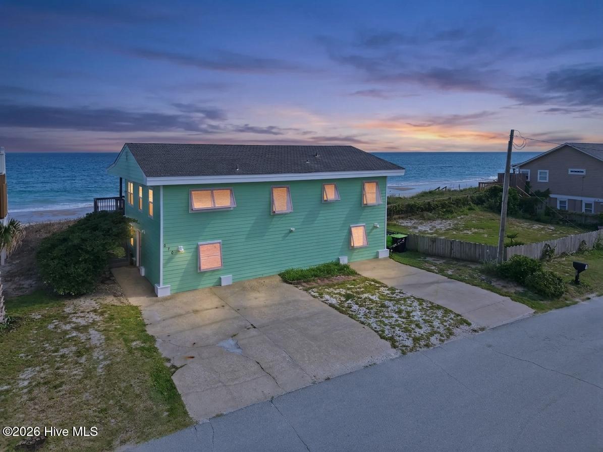 616 N Shore Drive