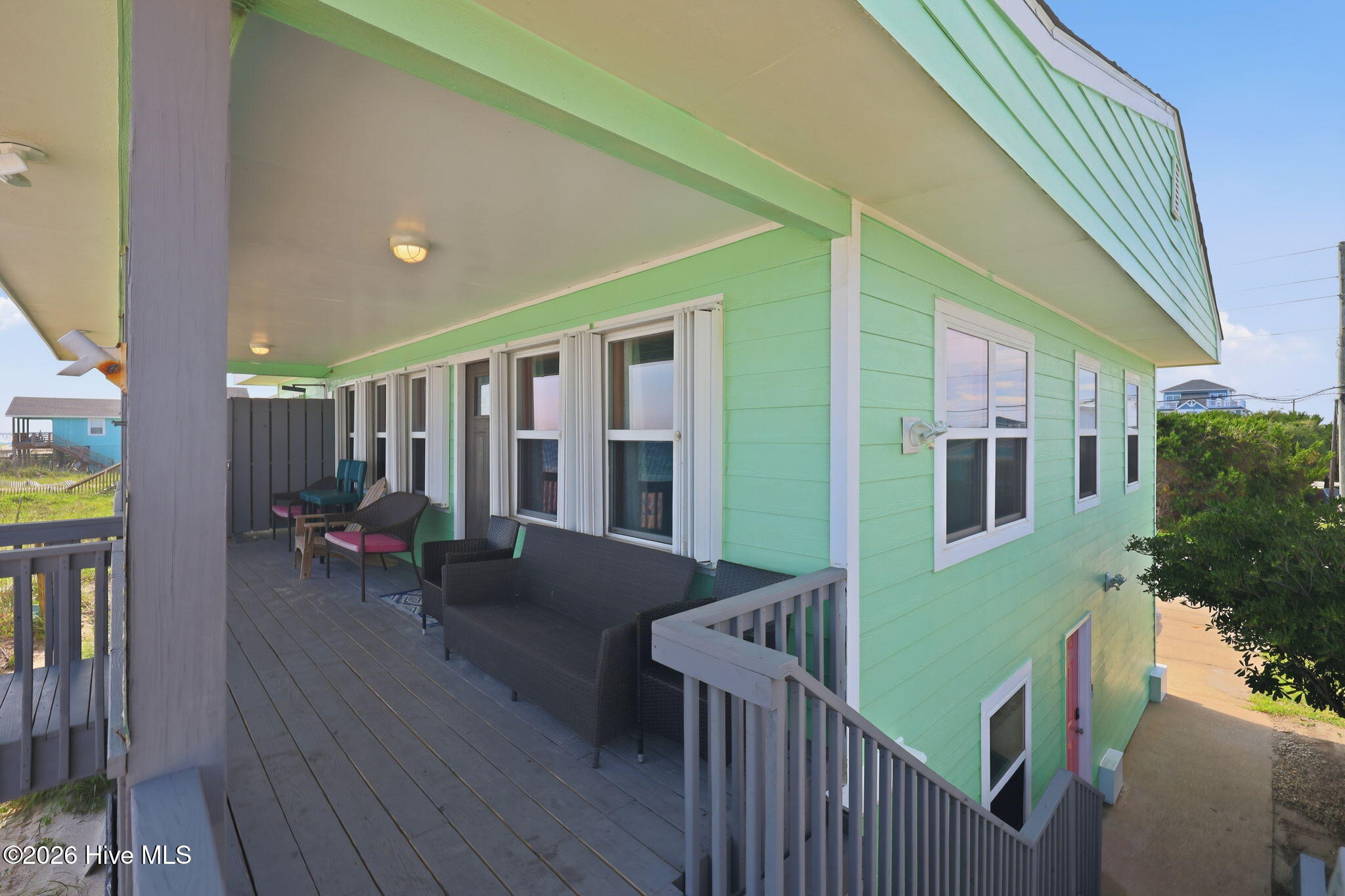 616 N Shore Drive