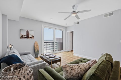 Tiny photo for 14 Grace Street #Apt 909, Wilmington, NC 28401 (MLS # 100571941)
