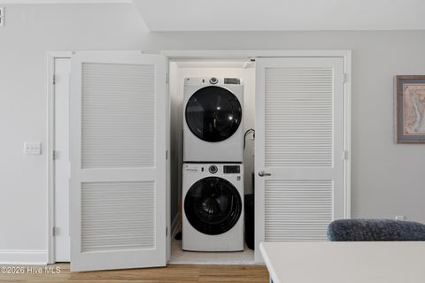 Tiny photo for 14 Grace Street #Apt 909, Wilmington, NC 28401 (MLS # 100571941)