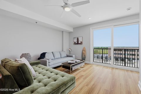 Tiny photo for 14 Grace Street #Apt 909, Wilmington, NC 28401 (MLS # 100571941)