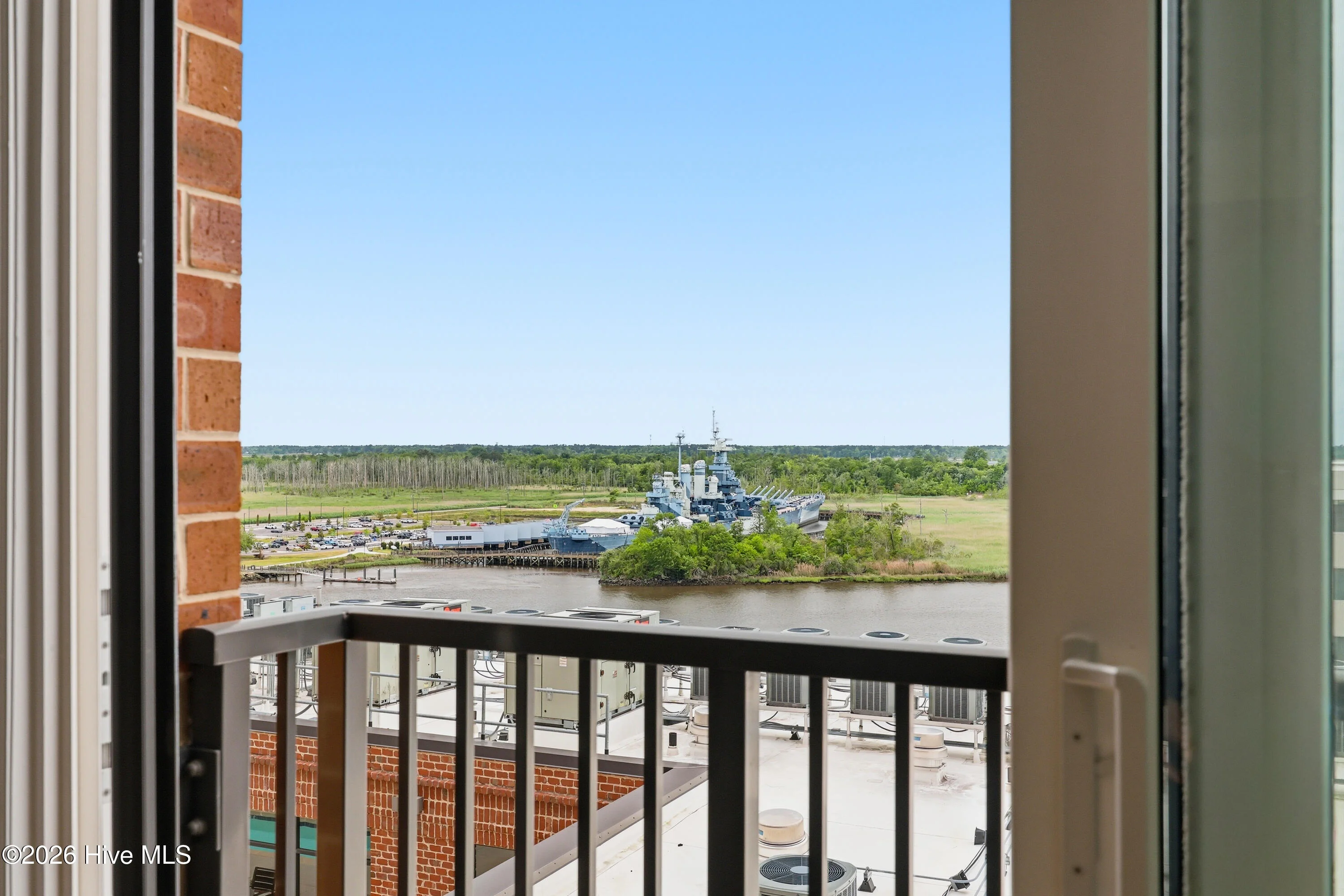14 Grace Street Unit Apt 909