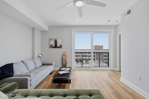 Tiny photo for 14 Grace Street #Apt 909, Wilmington, NC 28401 (MLS # 100571941)
