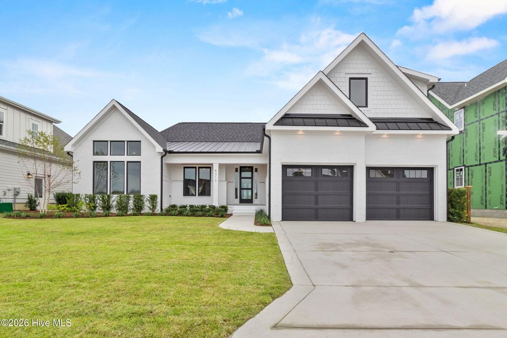 Photo of 8313 Winding Creek Circle, Wilmington, NC 28411 (MLS # 100568514)