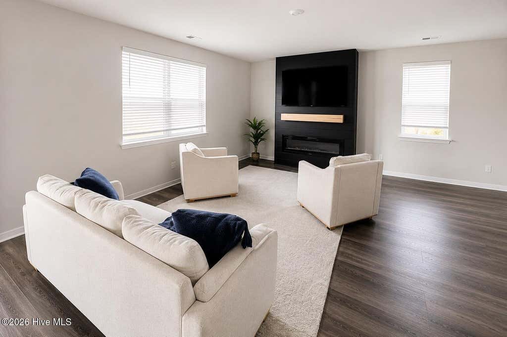 Photo of 917 Shipley Way SW, Supply, NC 28462 (MLS # 100598202)