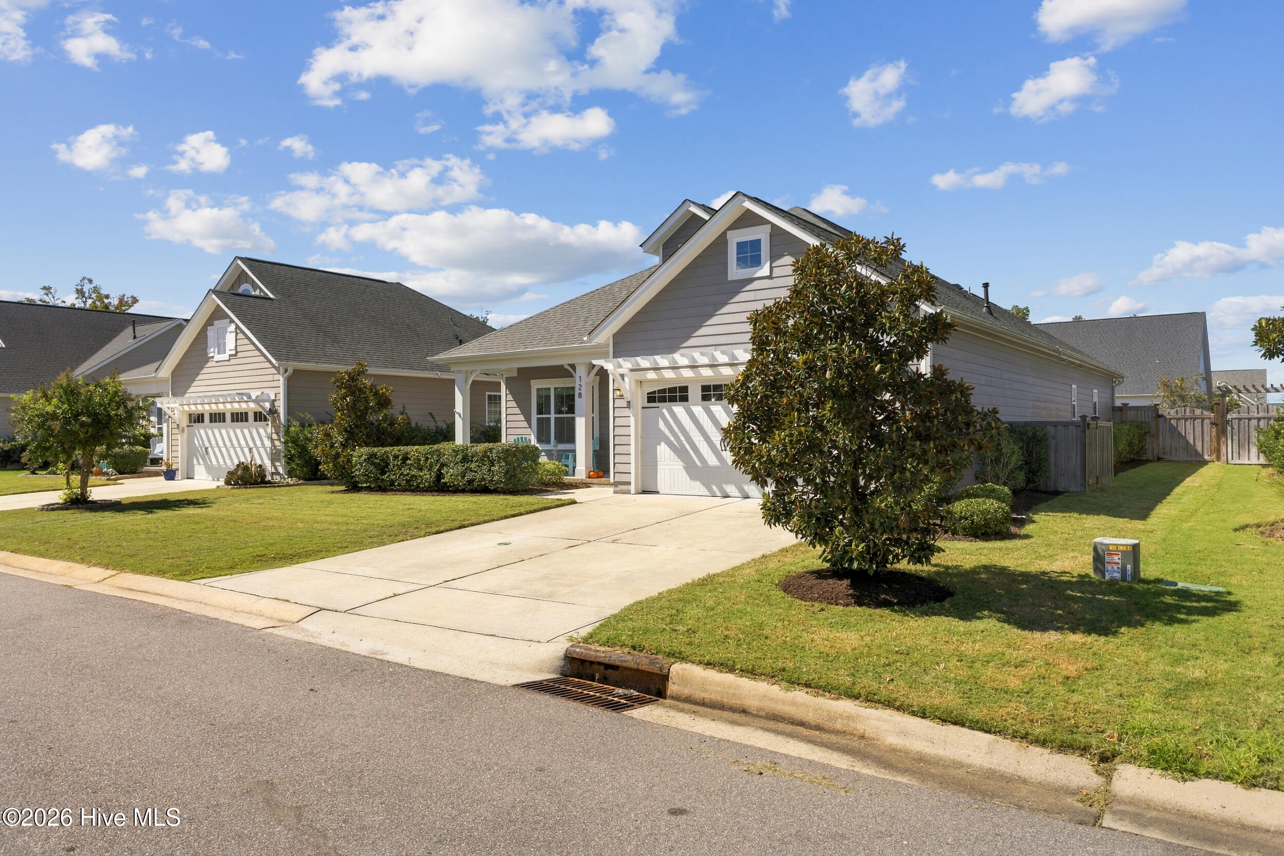 128 Hanover Lakes Drive