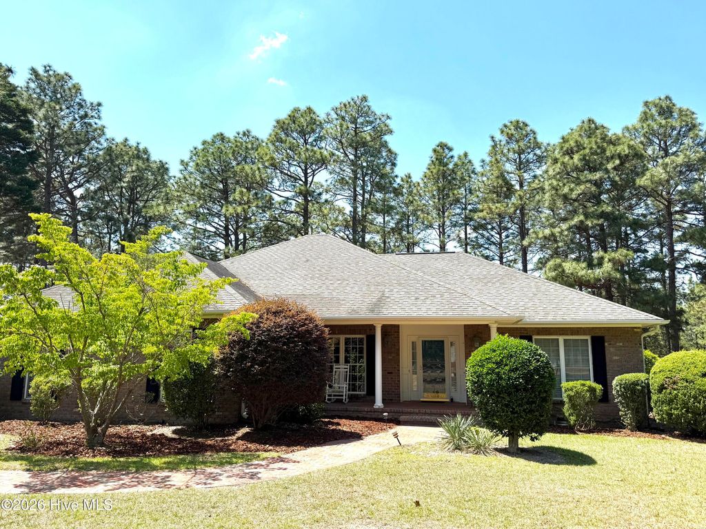 Photo of 214 Longleaf Drive, West End, NC 27376 (MLS # 100575079)