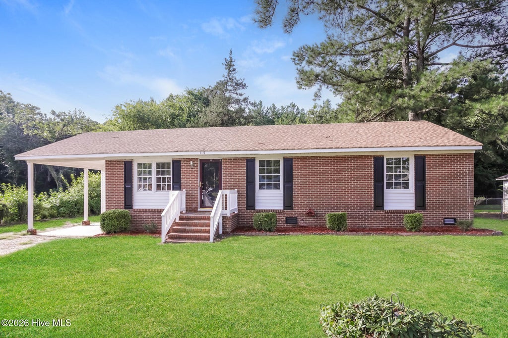 Photo of 1117 Brownview Dr DR, Rocky Mount, NC 27801 (MLS # 100603409)