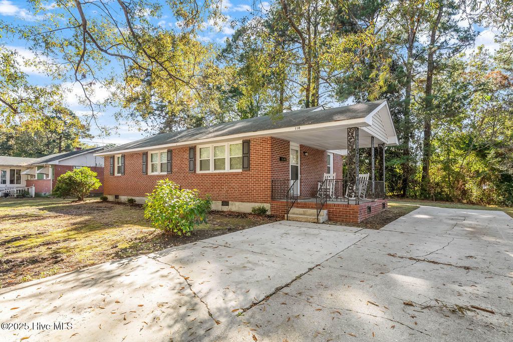 Photo of 110 Cole Drive, Jacksonville, NC 28540 (MLS # 100540055)