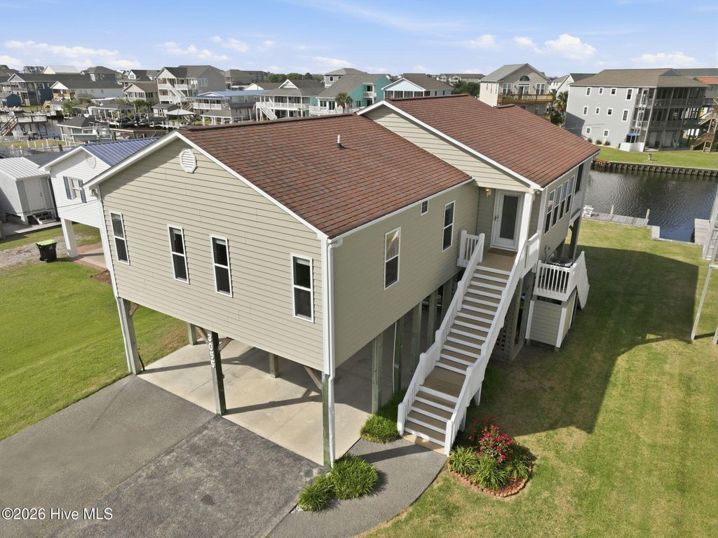 Photo of 3055 3rd Street, Surf City, NC 28445 (MLS # 100571163)