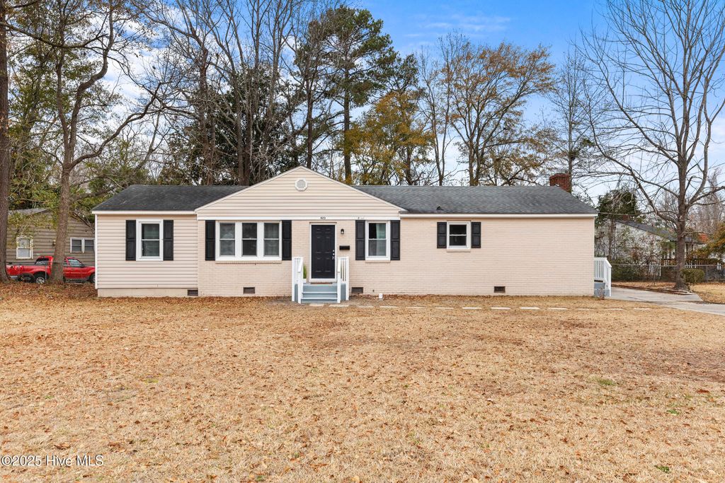 Photo of 423 Nelson Drive, Jacksonville, NC 28540 (MLS # 100546891)
