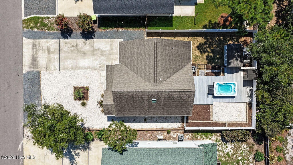 Photo of 127 Ne 15th St ST, Oak Island, NC 28465 (MLS # 100601581)