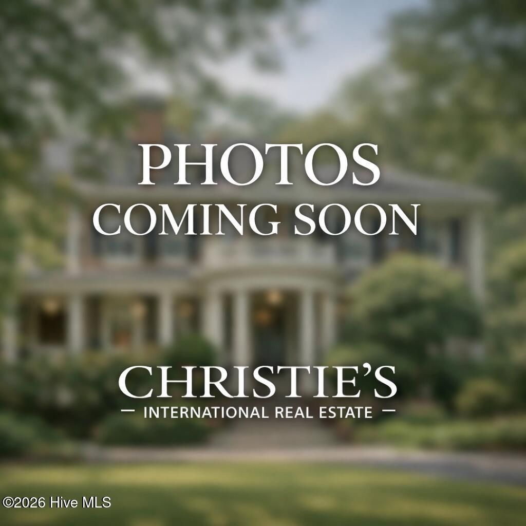 Photo of 103 Hunt Drive, Hubert, NC 28539 (MLS # 100548573)