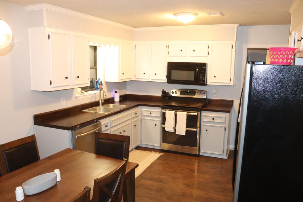 Photo of 205 Live Oak Drive, Waynesboro, GA 30830 (MLS # 552248)