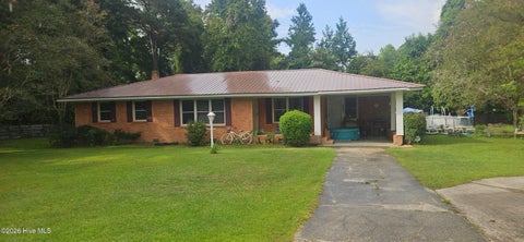 Photo of 13303 Swamp Fox Highway E, Tabor City, NC 28463 (MLS # 100601095)
