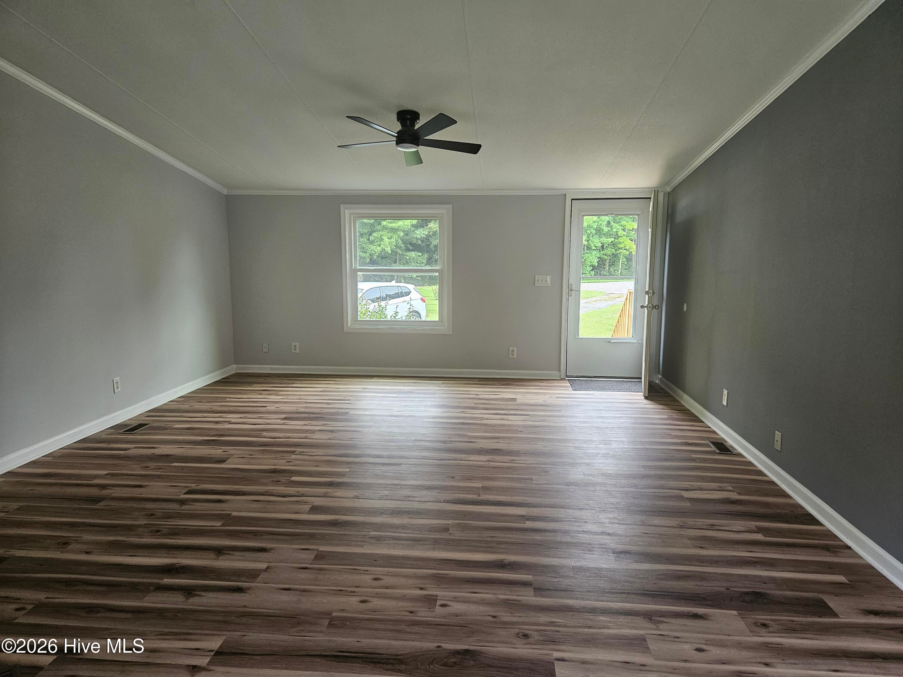 114 Crestwood Drive