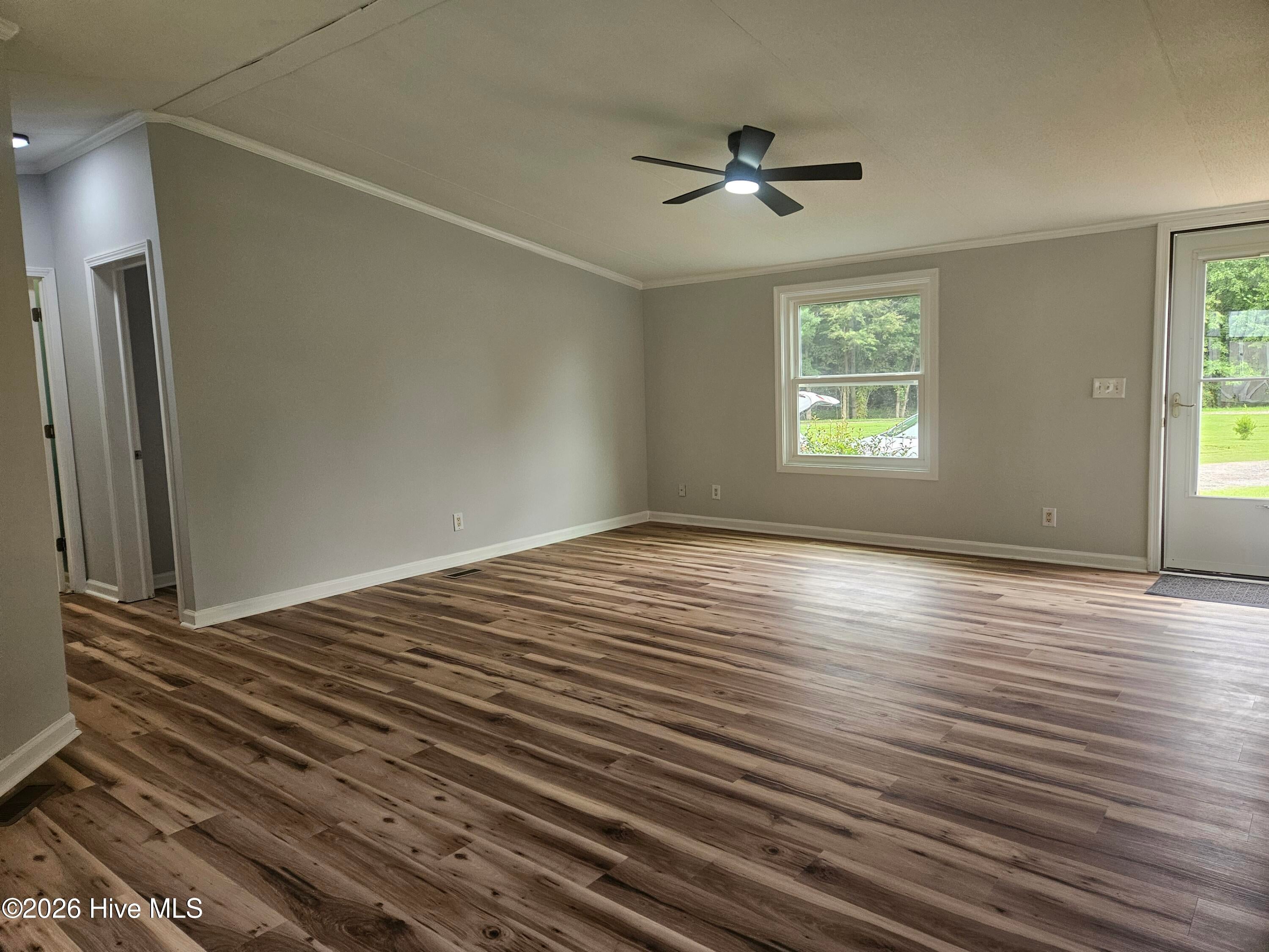 114 Crestwood Drive