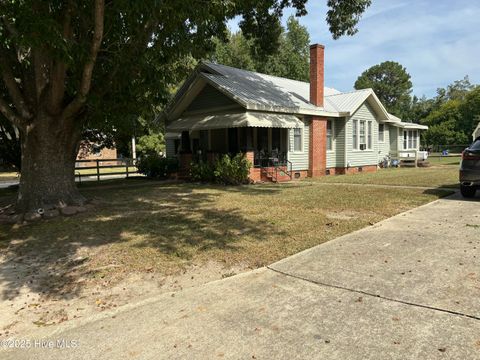 Homes For Sale - 208 Tacoma Street<br/> Wilson, NC 27893