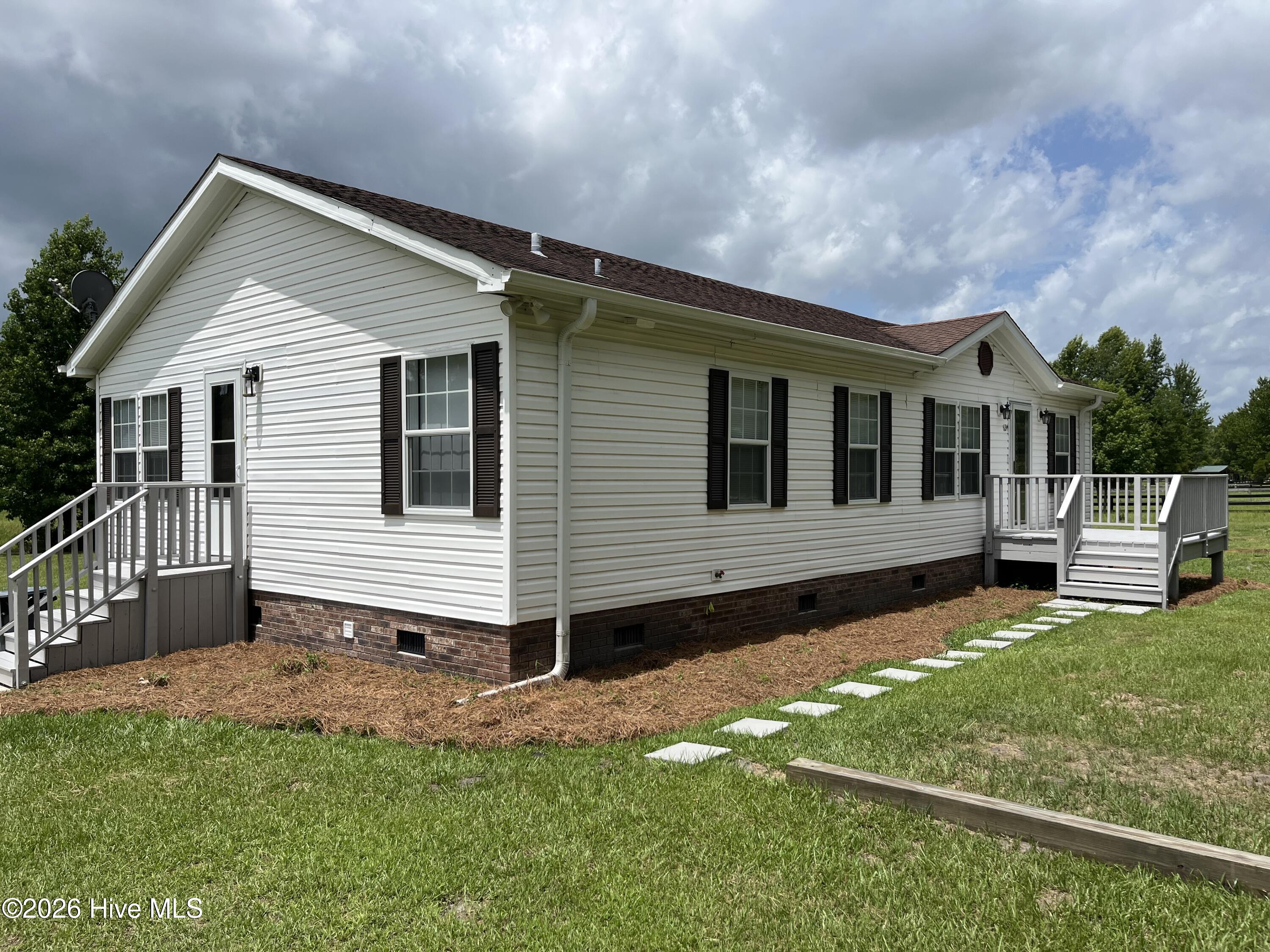 624 Old Blossom Ferry Road