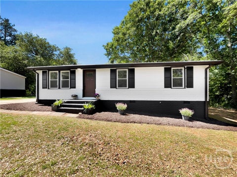 Homes For Sale - 858 Clairmont Avenue<br/> Comer, GA 30629