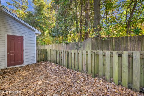 Tiny photo for 4608 Crawdad Court, Wilmington, NC 28405 (MLS # 100543568)