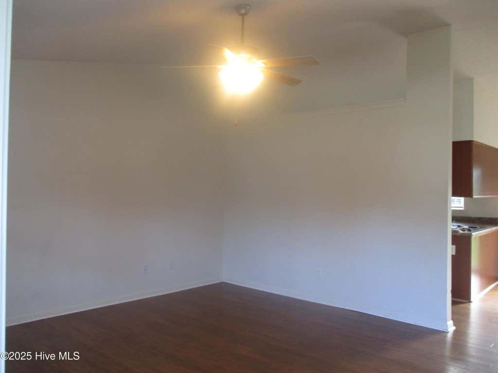 Photo of 113 Poplar Ridge Road, Jacksonville, NC 28546 (MLS # 100581841)
