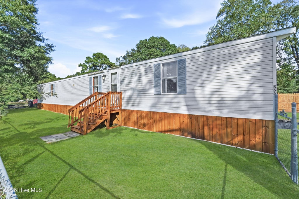 Photo of 14 Apollo Drive, Hubert, NC 28539 (MLS # 100607309)