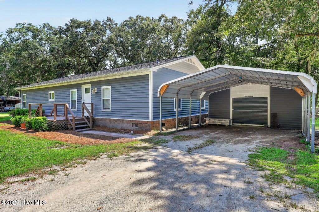 Photo of 405 Sand Ridge Road, New Bern, NC 28560 (MLS # 100599472)