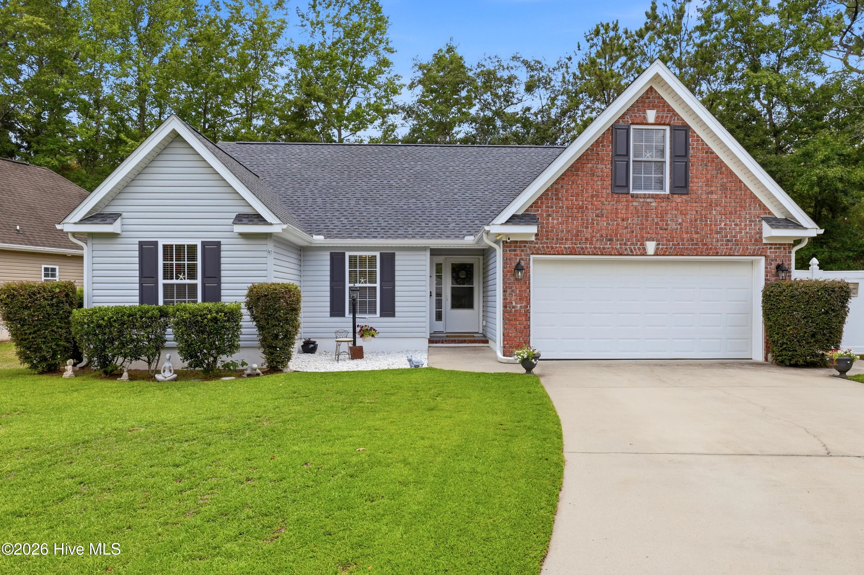 117 Cedar Tree Lane SW