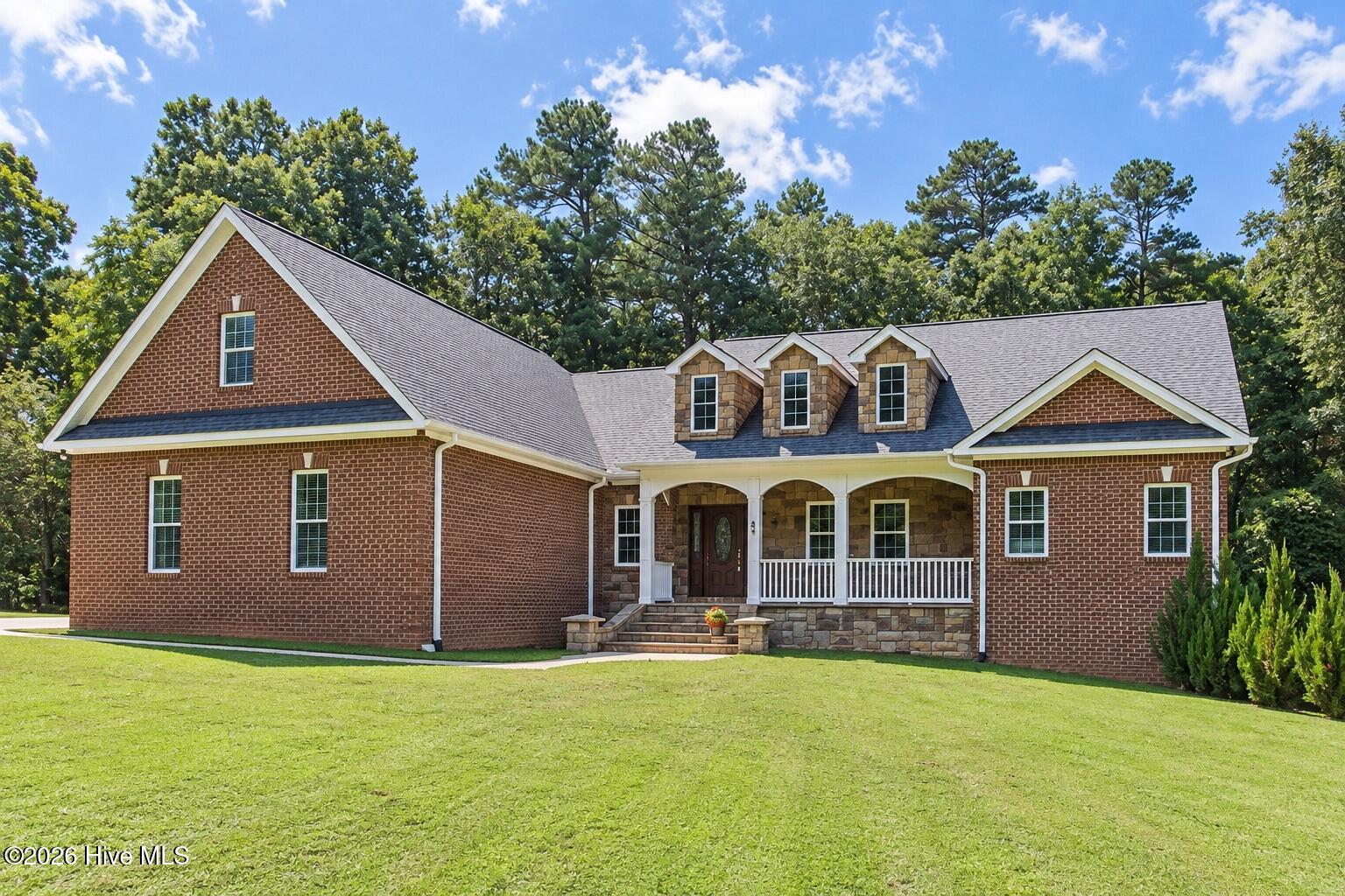 67 Hoyle Lane