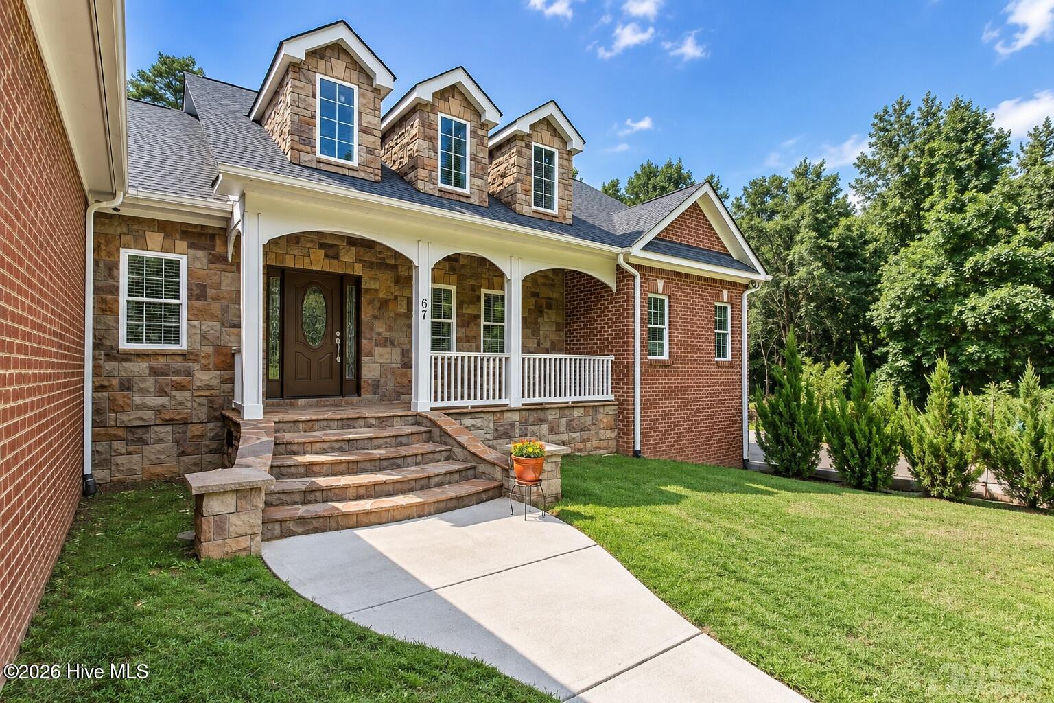 67 Hoyle Lane