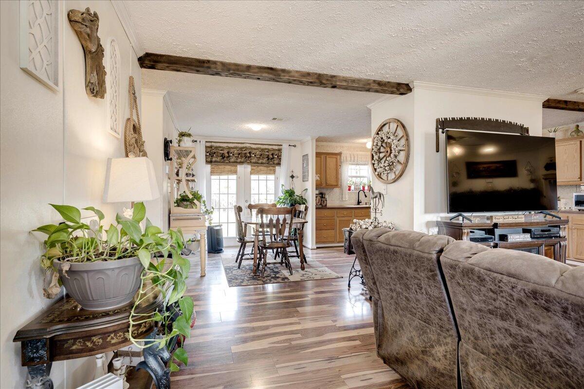 1146 Blount Chapel Road