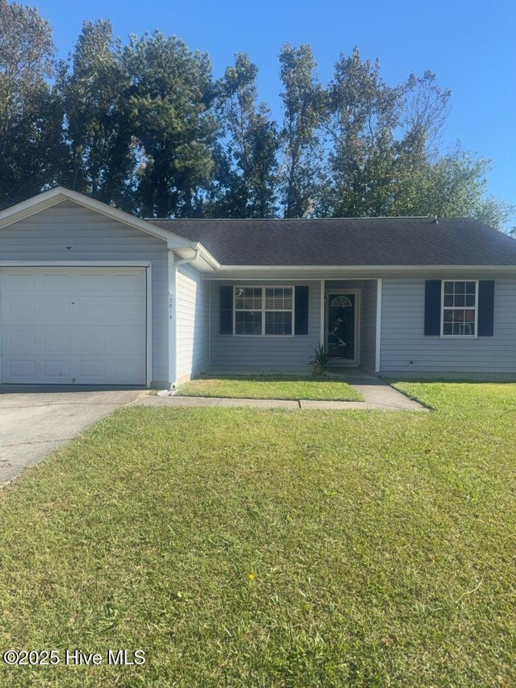 Photo of 3016 E Windgate Court, Jacksonville, NC 28546 (MLS # 100544804)