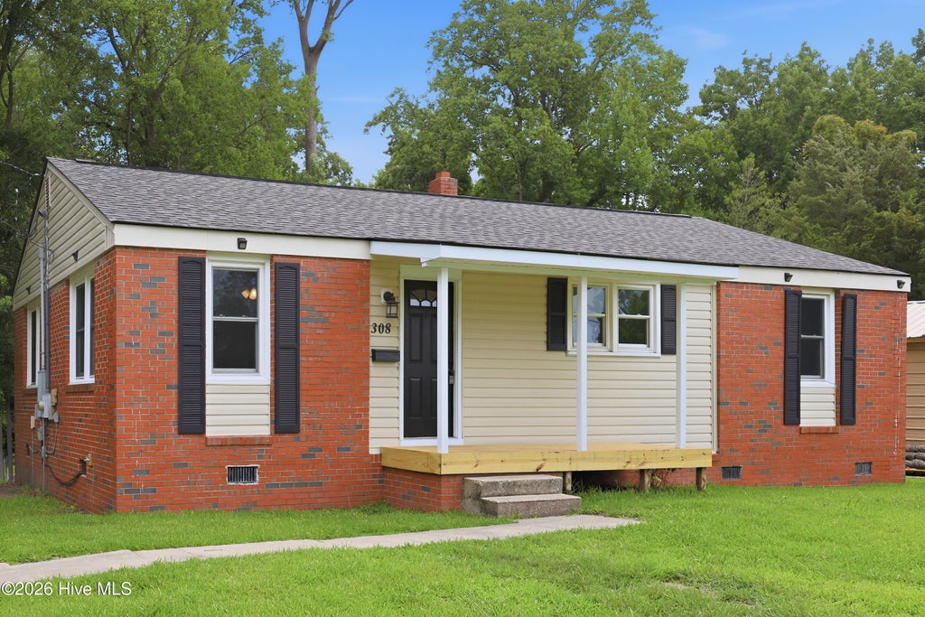 Photo of 308 Woodhaven Drive, Jacksonville, NC 28540 (MLS # 100582821)