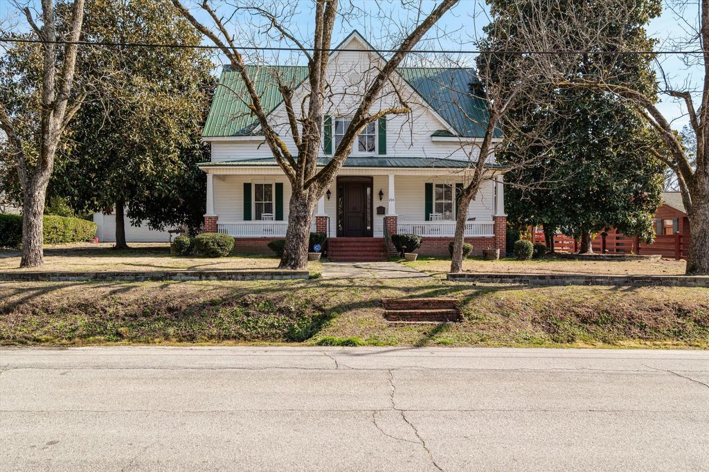 Photo of 204 N Gibson Street, Warrenton, GA 30828 (MLS # 551913)