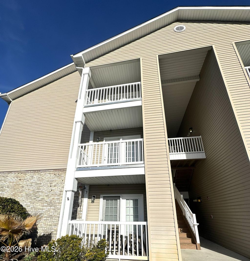 Photo of 632 Condo Club Drive #Unit 209, Wilmington, NC 28412 (MLS # 100558160)